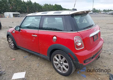 2012 Mini Cooper S z USA, uszkodzony, nr VIN WMWSV3C52CT385757